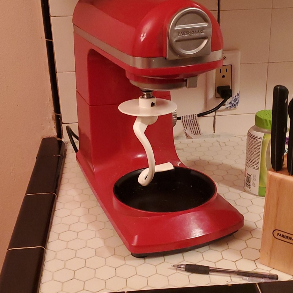 ISO Faberware Stand Mixer Replacement bowl!